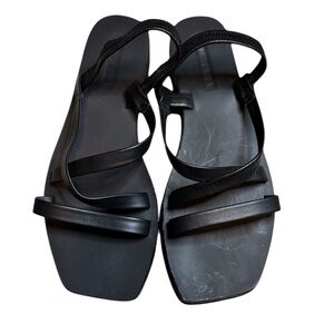 Sol Sana Black Strappy Flat‎ Sandals